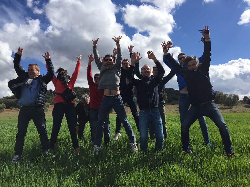 Team Building (4)